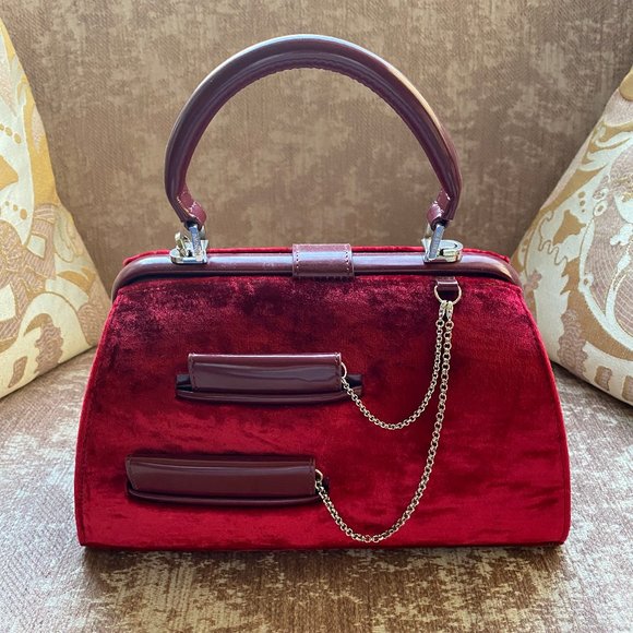 Ming Ray Handbags - GORGEOUS NEW Ming Ray Florence Velvet Bag
